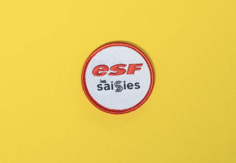 Badges for the ski instructors of ESF Les Saisies