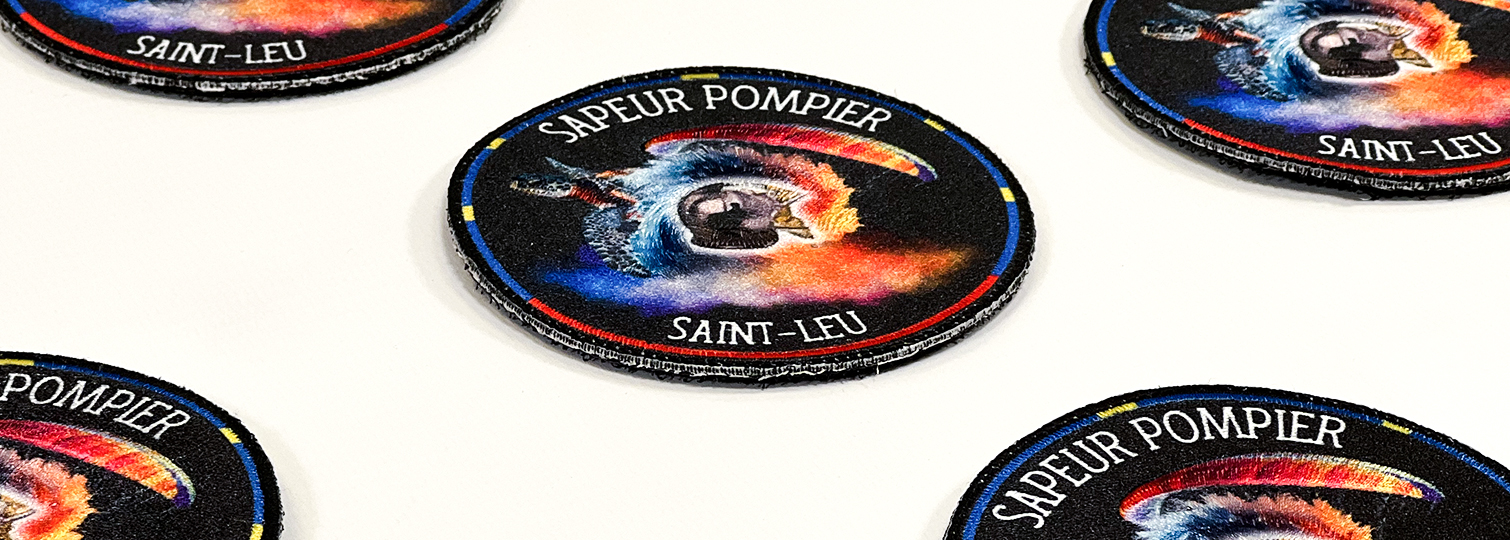 Combination of embroidered and sublimated patches for the Saint-Leu firefighters